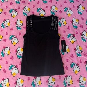 - - Women’s bebe top